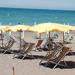 https://camping-casa-di-caccia.it-tuscanyhotel.com